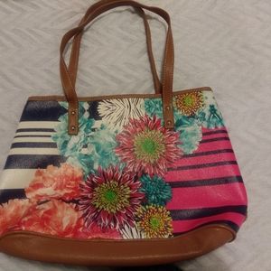 Nine West bag with mini pouch